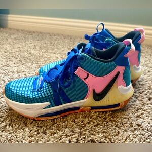 SOLD Nike Kids Shoes | Nike LeBron James Witness VII Basketball Shoe - Youth 4